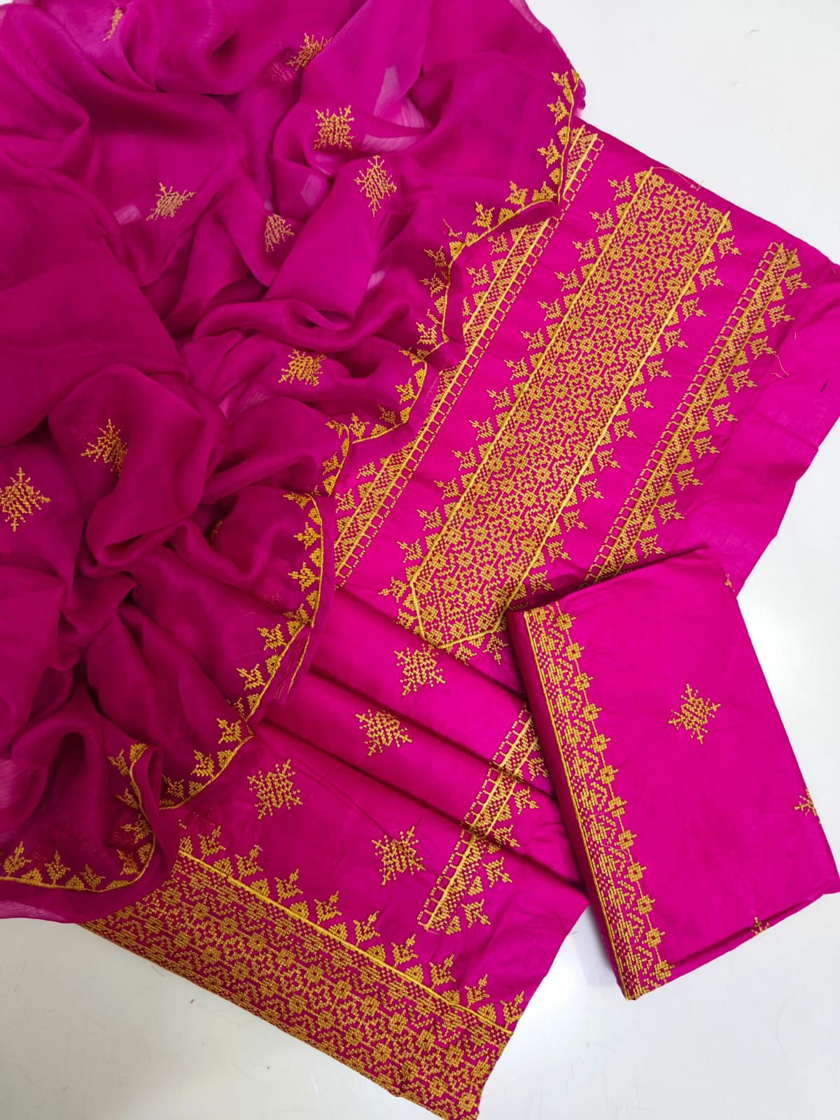 LILEN CROSS STITCH HEAVY EMBROIDERY 3 PC SERIES